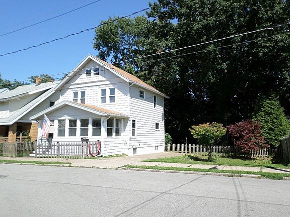 4th image of 23 Kellogg St
