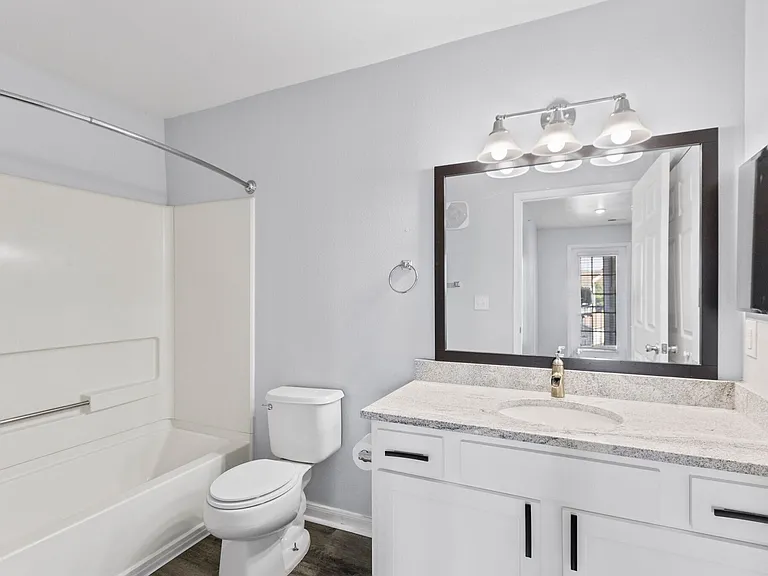 Villa Estates at Lenexa — Photo 65