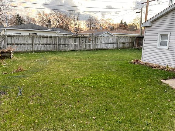 4th image of 2721 W Florida Ave