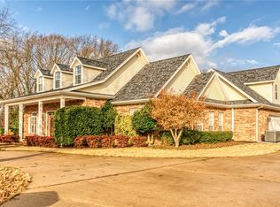 12661 NW Miller Church Rd, Bentonville, AR 72712