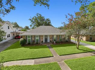 205 Nelson Dr, River Ridge, LA 70123