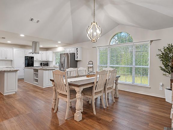 3rd image of 31535 River Pines Dr