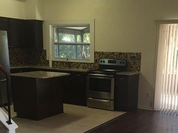 3rd image of 2602 Lounsbury Ct