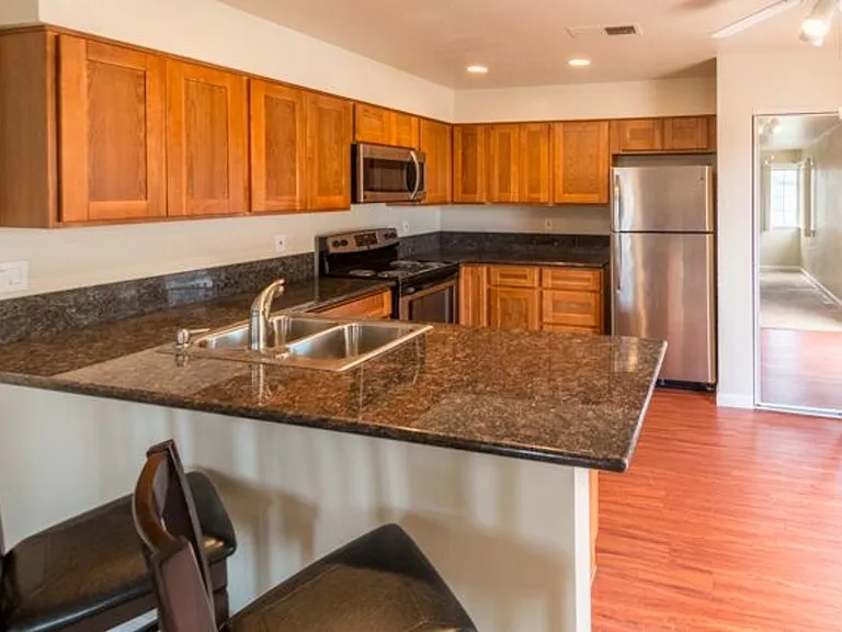 Carmel Woods Apartments — Photo 7