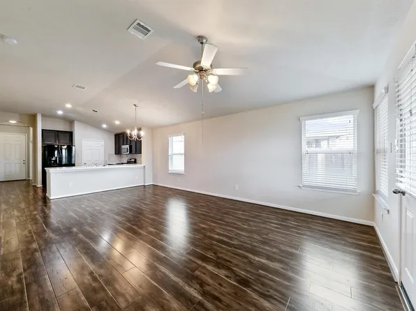 24415 Lakecrest Town Dr, Katy, TX 77493