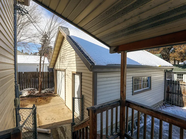 625 Lewis St #B — Photo 30