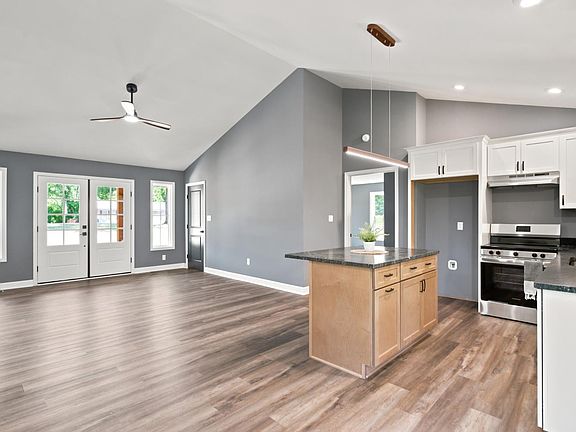 4th image of 173 Orchard Dr
