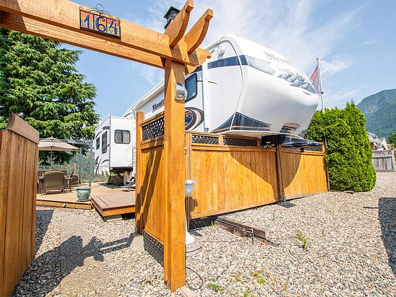 3rd image of 1436 Frost Rd #164