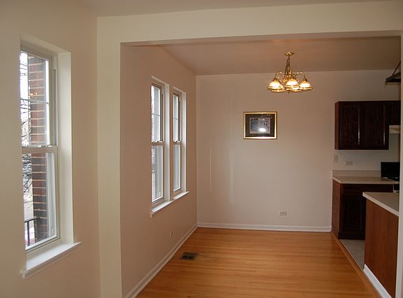 3rd image of 5400 N Campbell Ave #1B