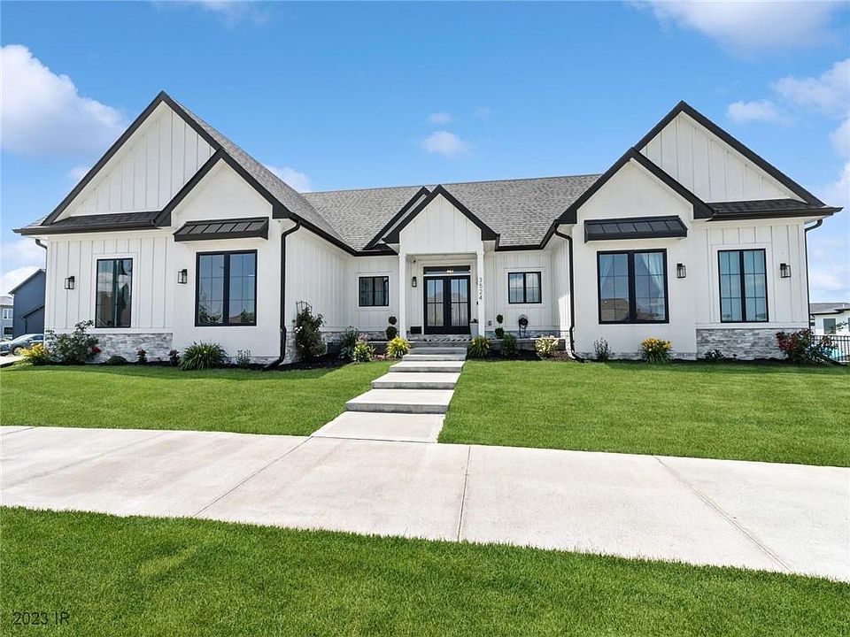 3524 Westgate Pkwy, Clive, IA 50325 Zillow