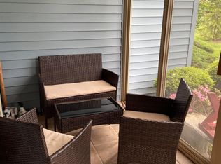 8 Benjamin Franklin Dr #C, Monroe Township, NJ 08831