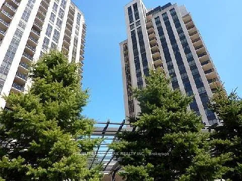 3 bed, $2,900 — Photo 2