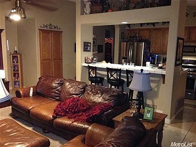 5th image of 2151 Jayhawk Dr