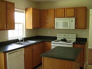 4th image of 9005 Arbor Creek Dr