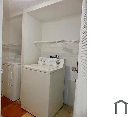 1798 NW 55th Ave #201 — Photo 6