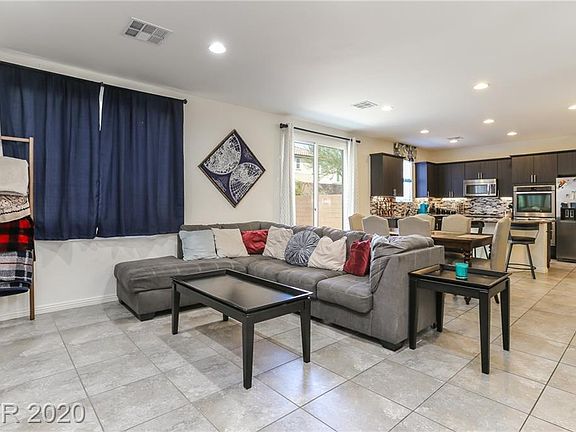 2nd image of 4036 Little Bay Ave