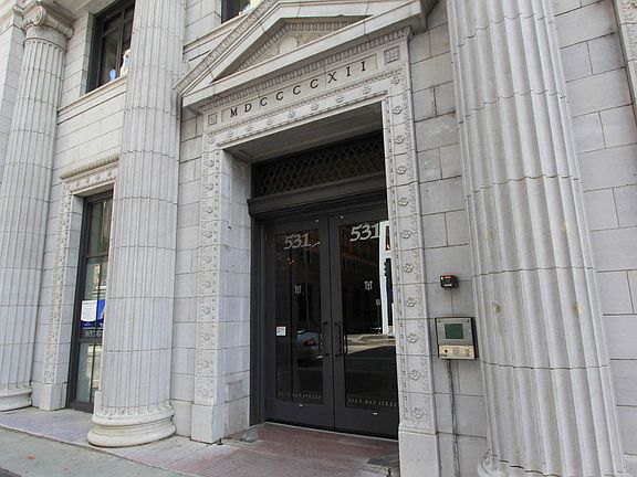 4th image of 531 S Gay St APT 802