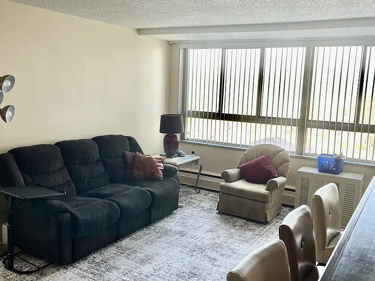 8900 E Jefferson Ave #528 — Photo 5