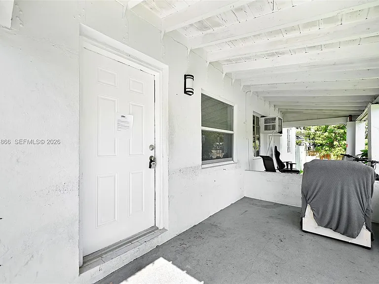 555 NW 90th St #EL — Photo 35