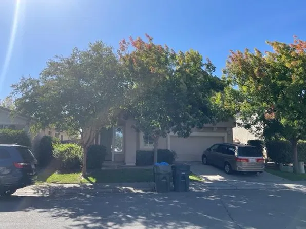 470 Aviator Cir, Sacramento, CA 95835
