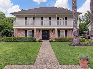 10814 Piping Rock Ln, Houston, TX 77042