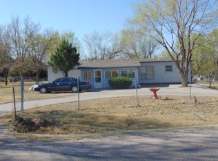 6170 E Weldon Rd, Garden City, KS 67846