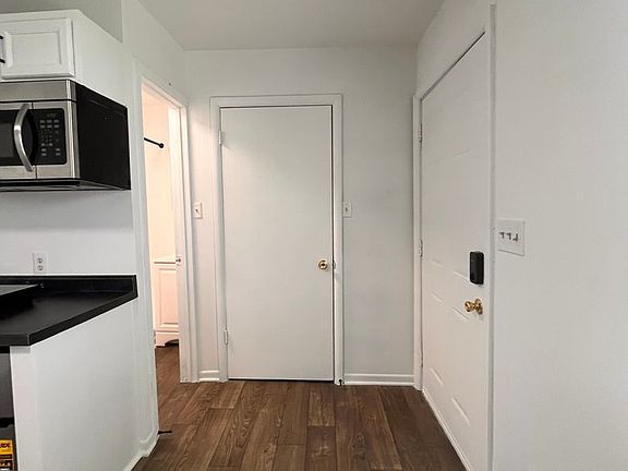 3rd image of 2640 Cottage Grove Ave APT 5