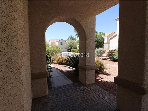 4th image of 7628 Eclat Ct