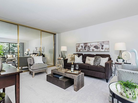 4th image of 440 N Civic Dr APT 317