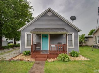 804 W Spruce St, Jerseyville, IL 62052