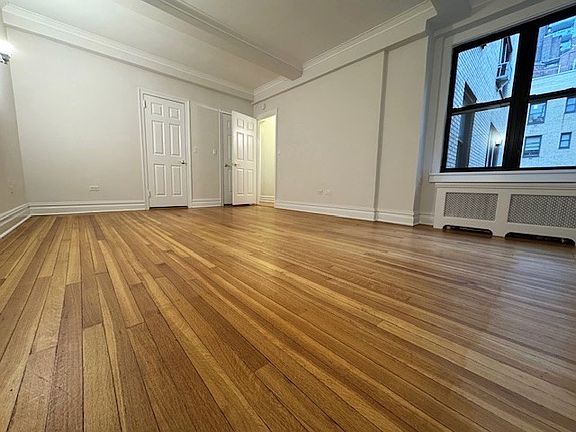 5th image of 405 E 54th St APT 14J