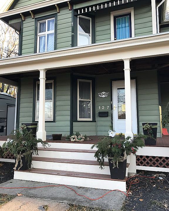 1st image of 127 Ulster Ave