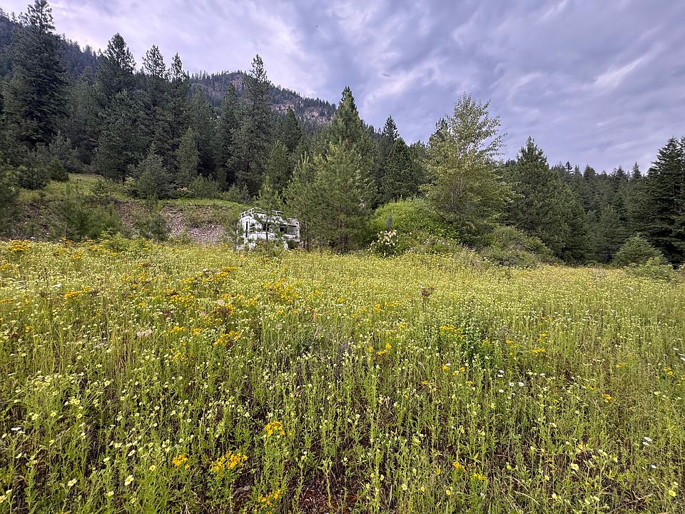 1st image of Shuswap Ave