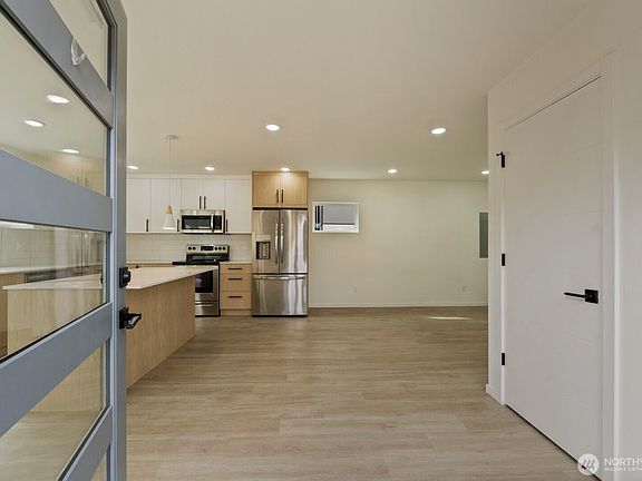 3rd image of 9002 15th Avenue SW #A