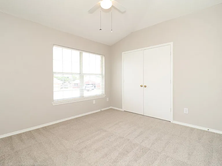 4668 Cool Ridge Ct — Photo 14