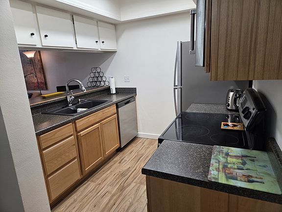 5th image of 3550 S Harlan St Unit 149