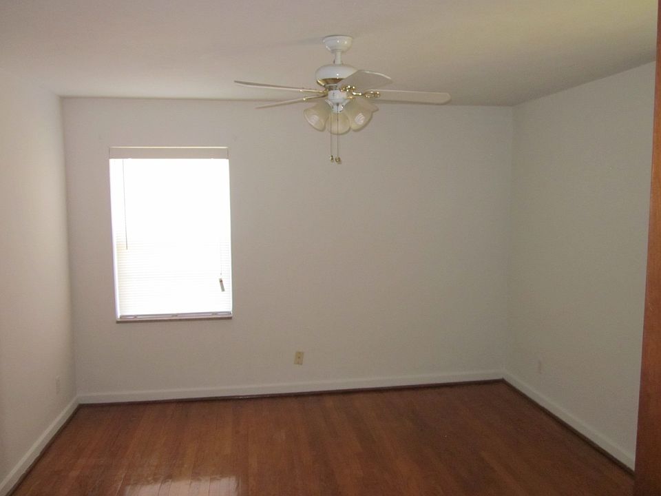 1st image of 6200 Nagel Ave APT 1N