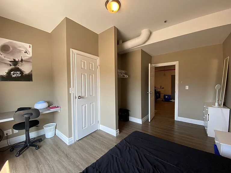 12 Bridgeport Rd E #1-17 — Photo 8
