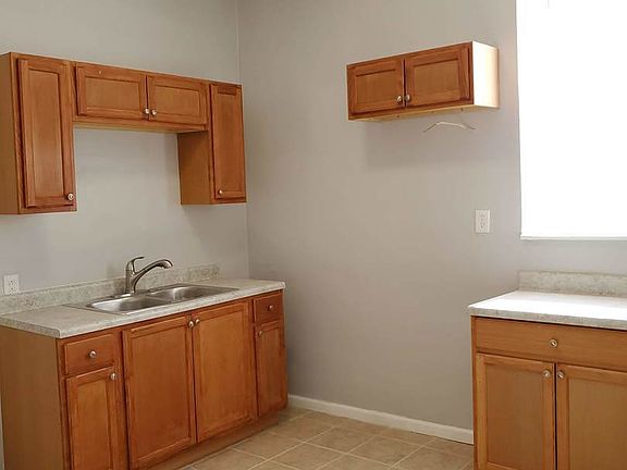 3rd image of 6506 S Eberhart Ave #1