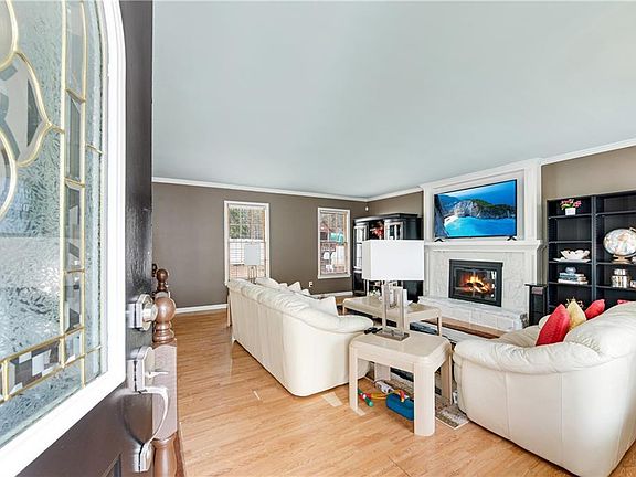 5th image of 2149 Summertown Dr