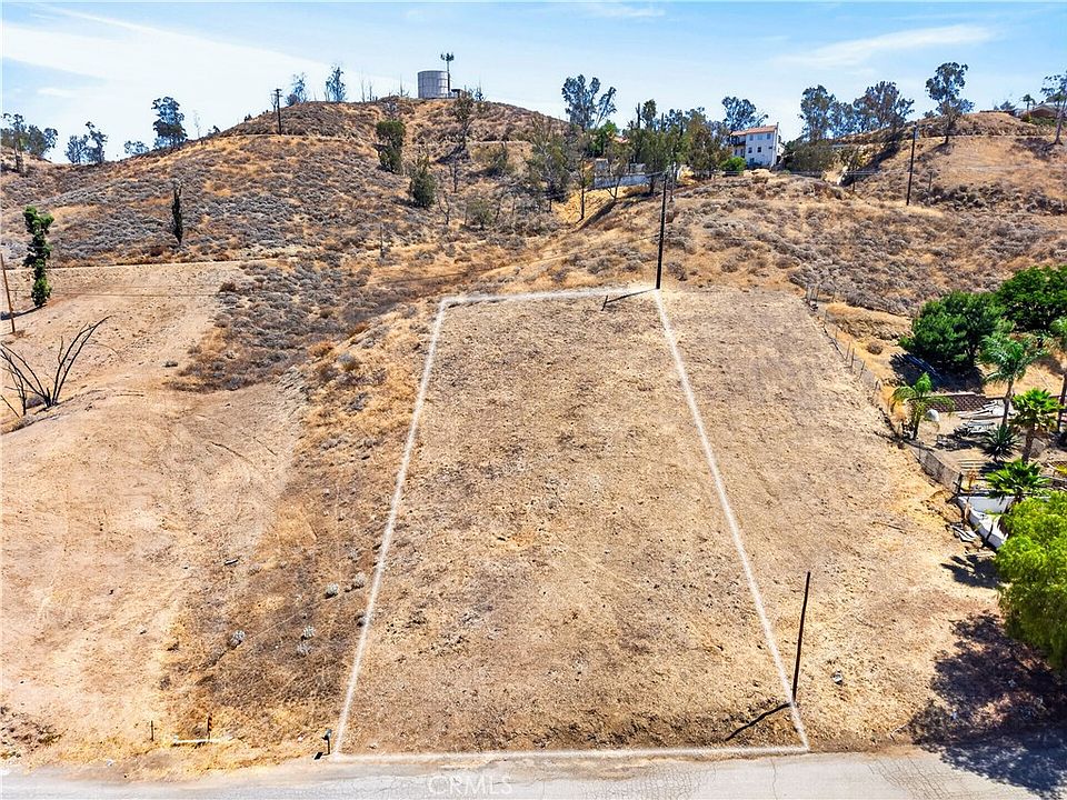 1st image of 0 Ryan Ave #55