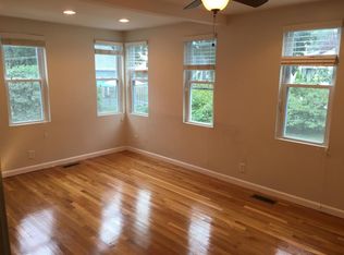 18 Brookford St #2, Cambridge, MA 02140