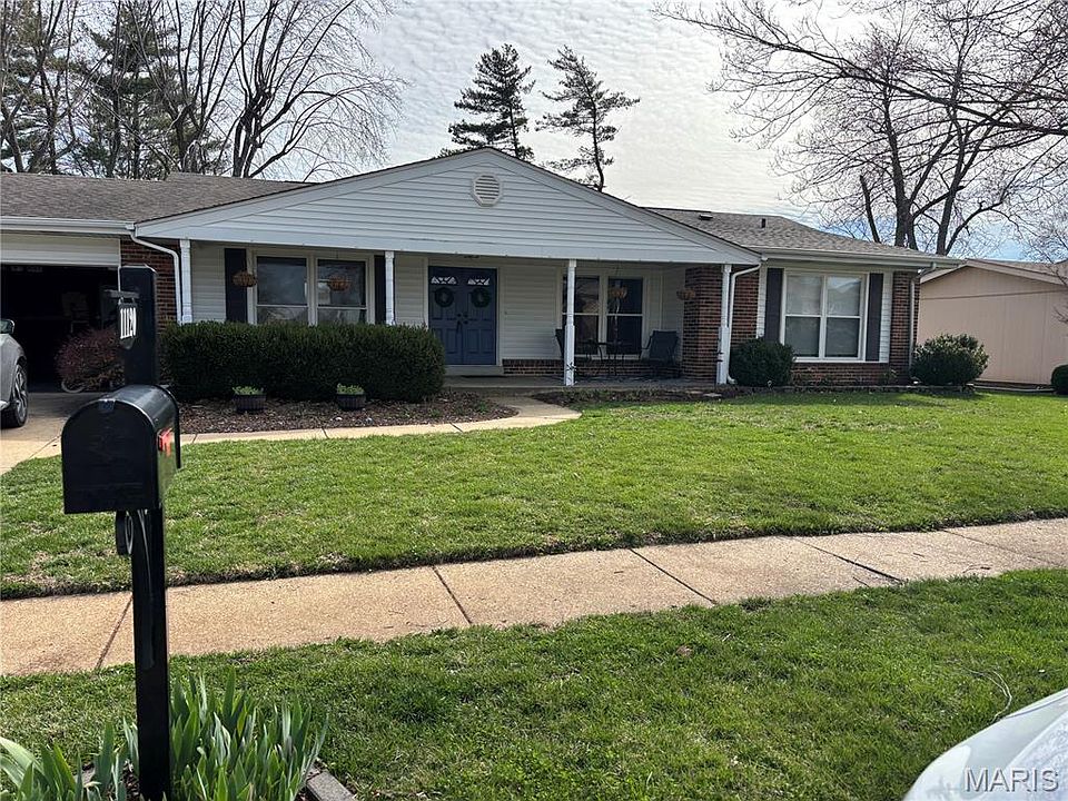 1st image of 11120 Queensway Dr