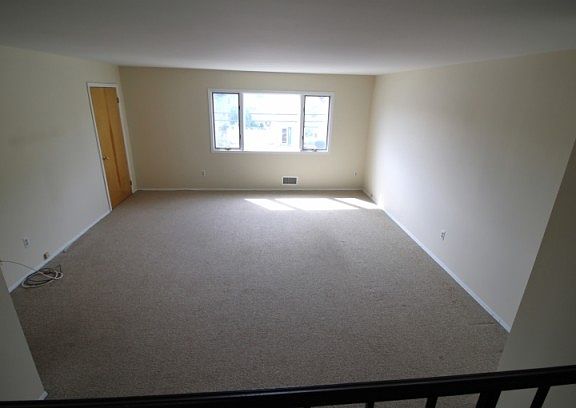 2nd image of 635 Schuyler Ave APT 10