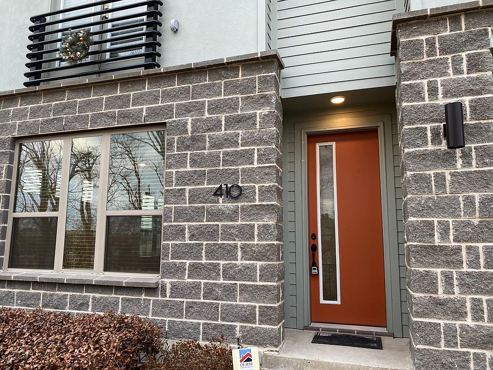 1st image of 410 Bonfield Dr