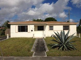 1915 NW 186th St, Miami Gardens, FL 33056