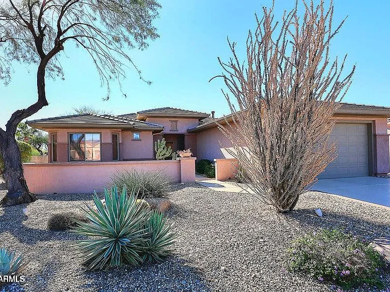 17547 W Calistoga Dr — Photo 1