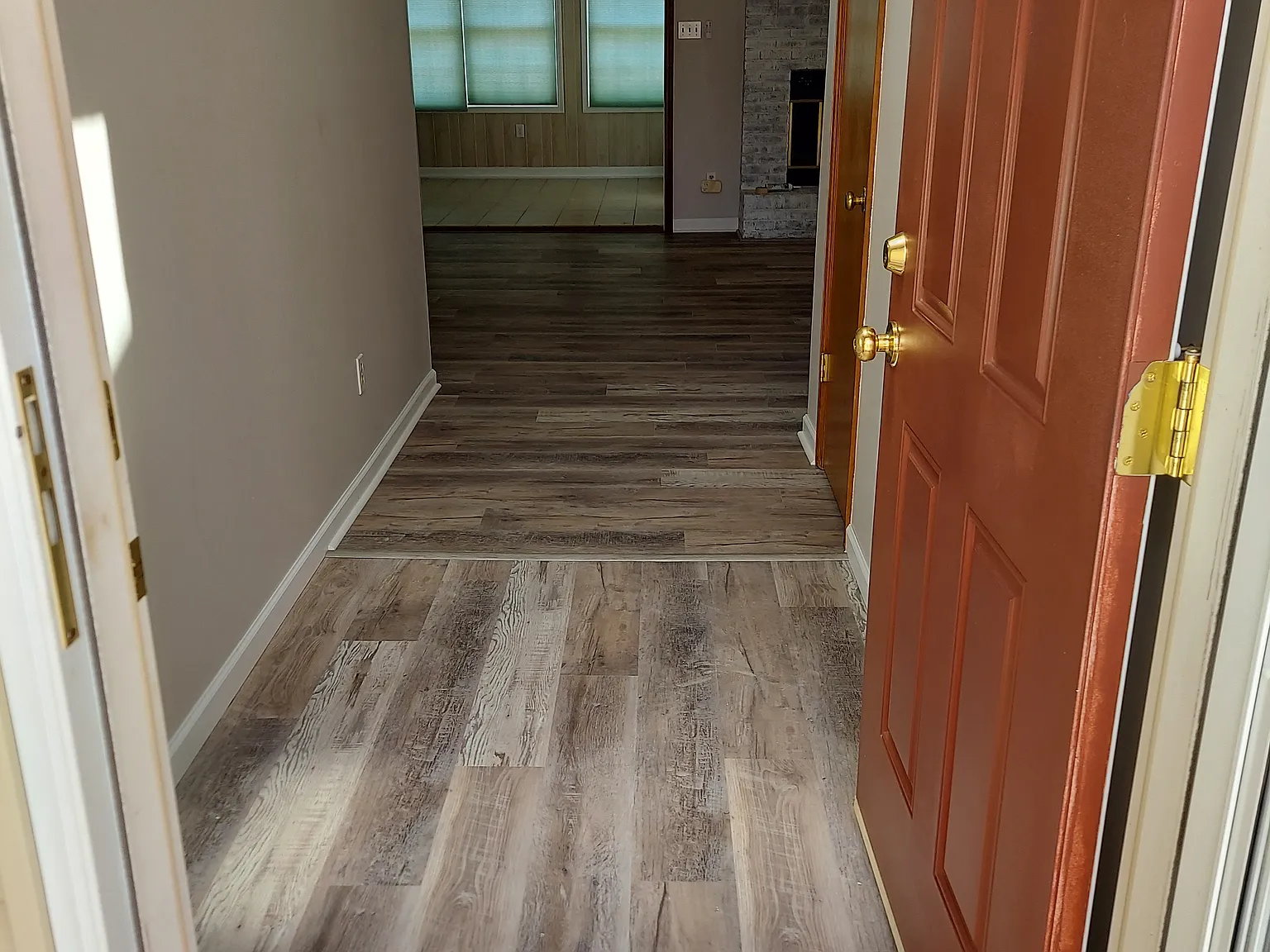 3 bed, 1800 sqft, $2,400 — Photo 3