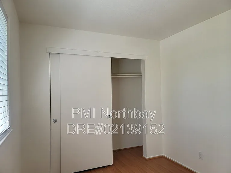 2140 Woolner Ave #D — Photo 12