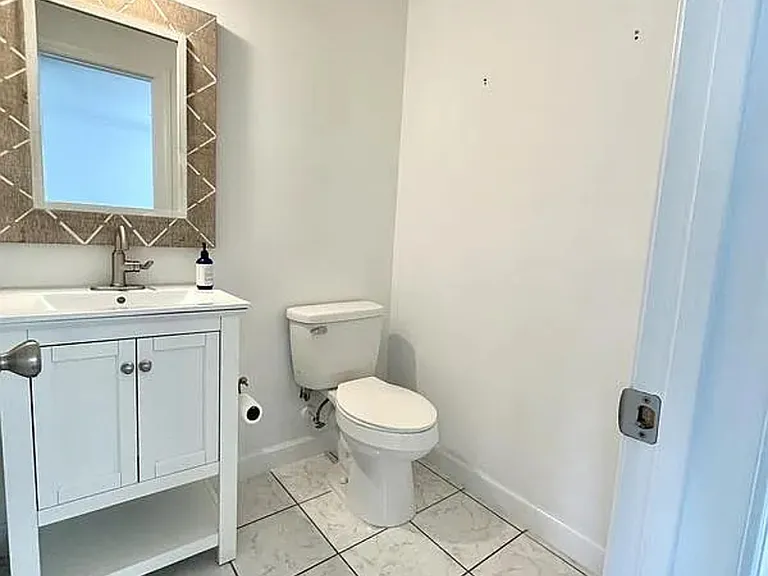 2714 Pleasant Ave — Photo 20